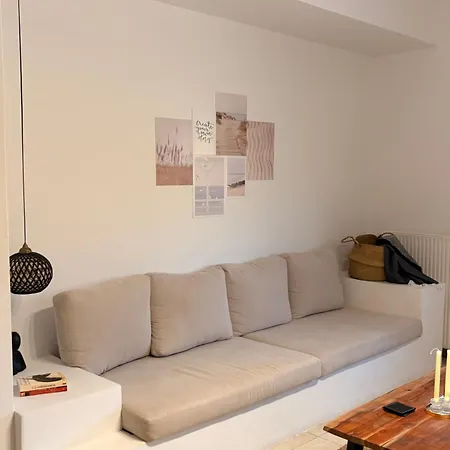 Sofianna's Oasis Apartment *