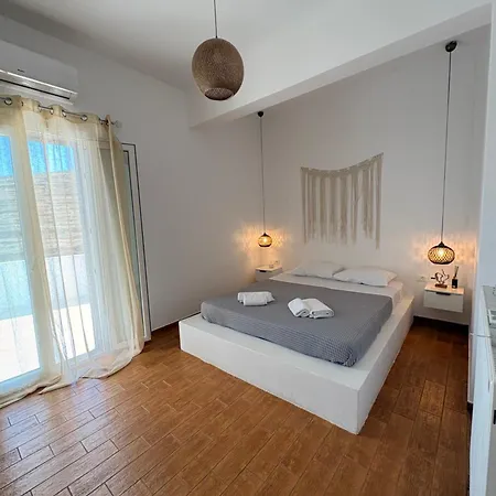 Sofianna's Oasis Apartment Kalloni (Tinos)